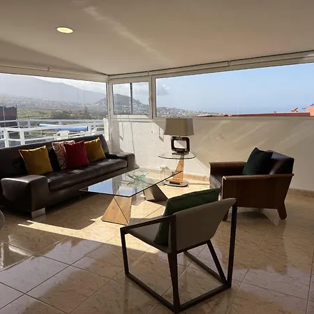 Lucia ラ・オロタバ